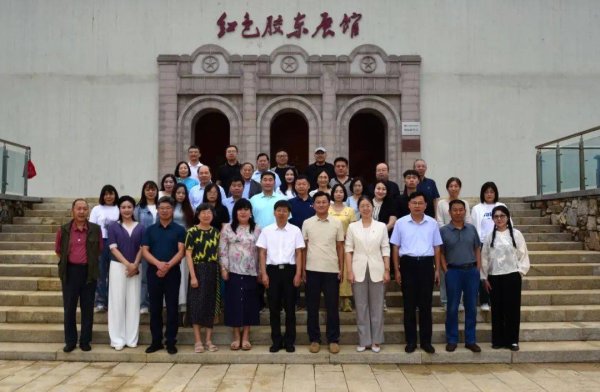中国股票配资网平台 抗日烽火在胶东——纪念中国人民抗战胜利80周年“深扎”实践活动举办