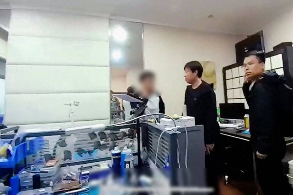 配资头条网 二手交易平台数据遭窃：上万台手机险被低价拍卖